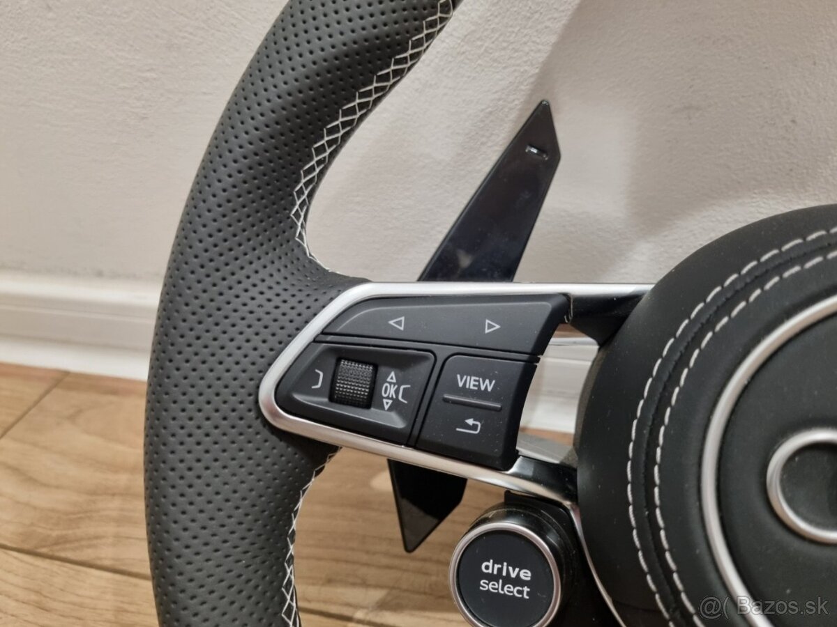 -AUDI R8 VOLANT SPORTOVY START/STOP + DRIVE SELECT - 12