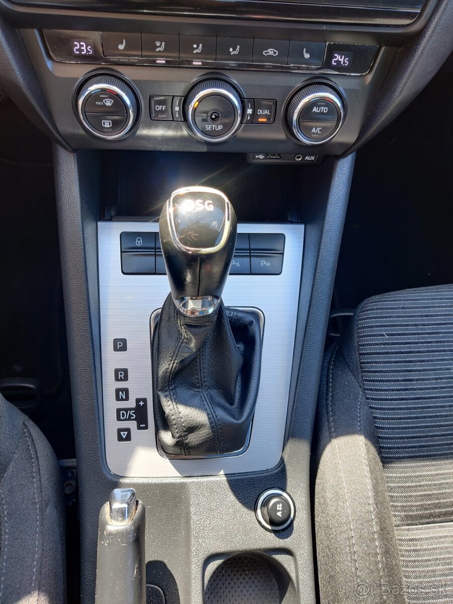 Škoda Octavia - 12