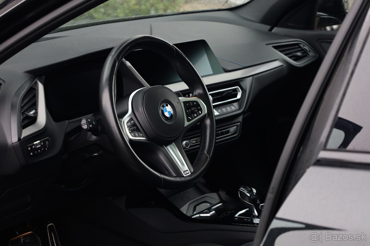 BMW Rad 1 118i M-Packet A/T - 12