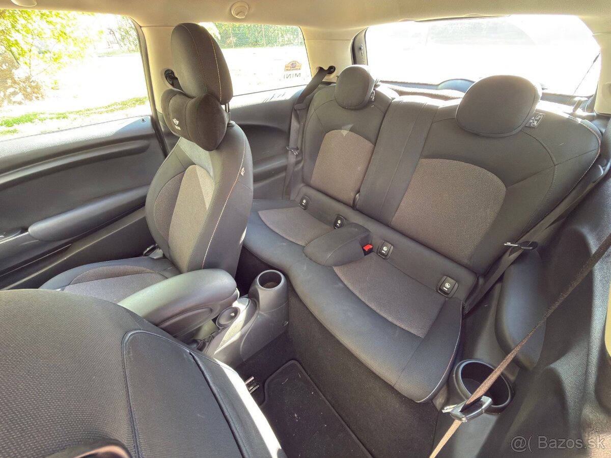 Mini Cooper 1.5 benzin 123(kW) 2014 - 12