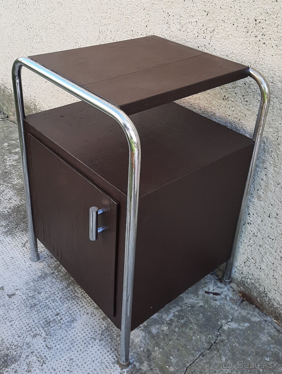 Chromovaný nábytok Funkcionalizmus - 12