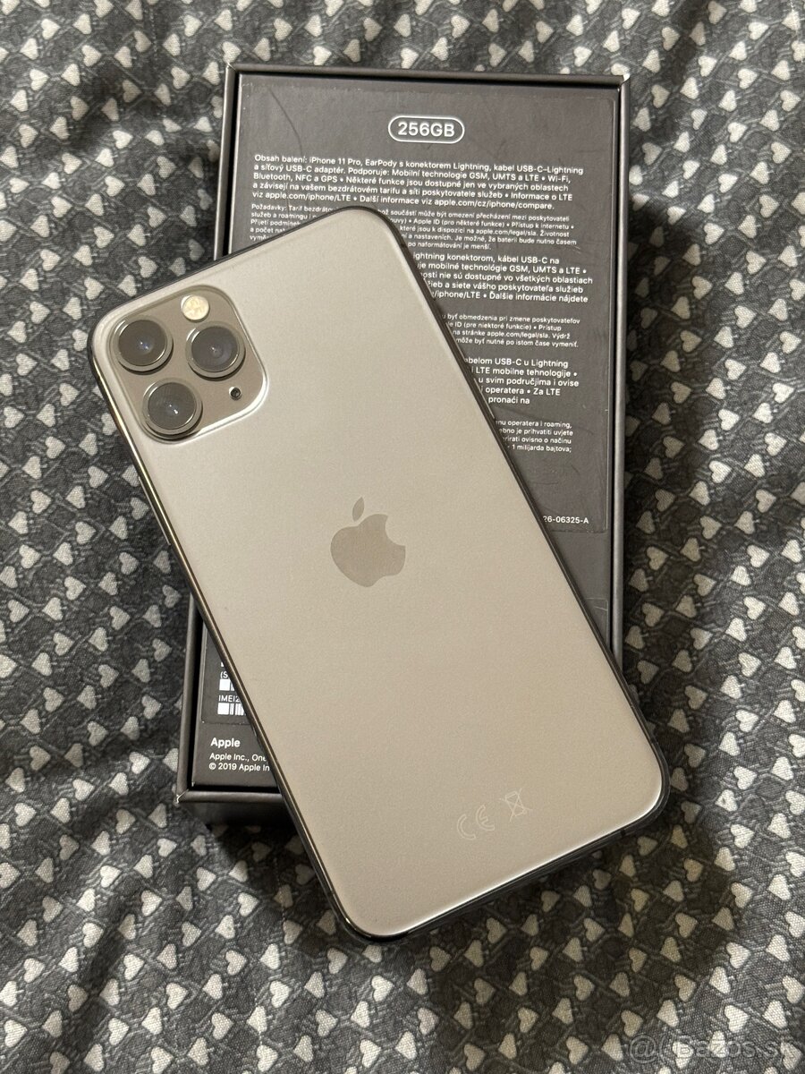 Apple iPhone 11 Pro 256gb - 12
