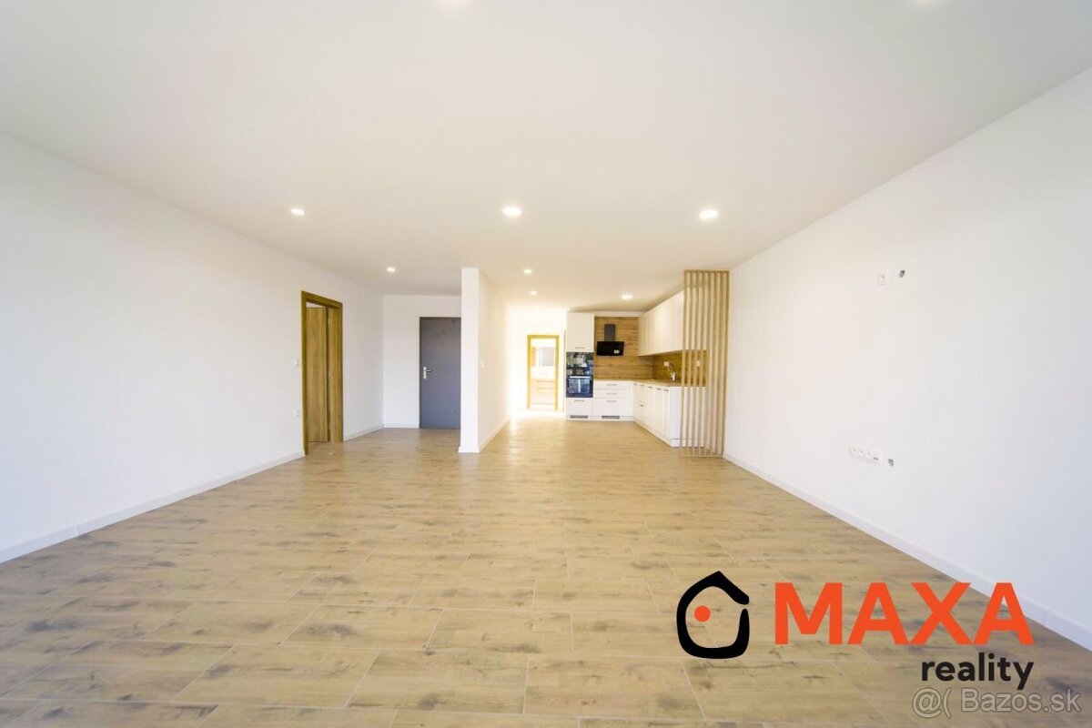 Veľkometrážny 3- izbový byt s terasou, Prievidza - 12