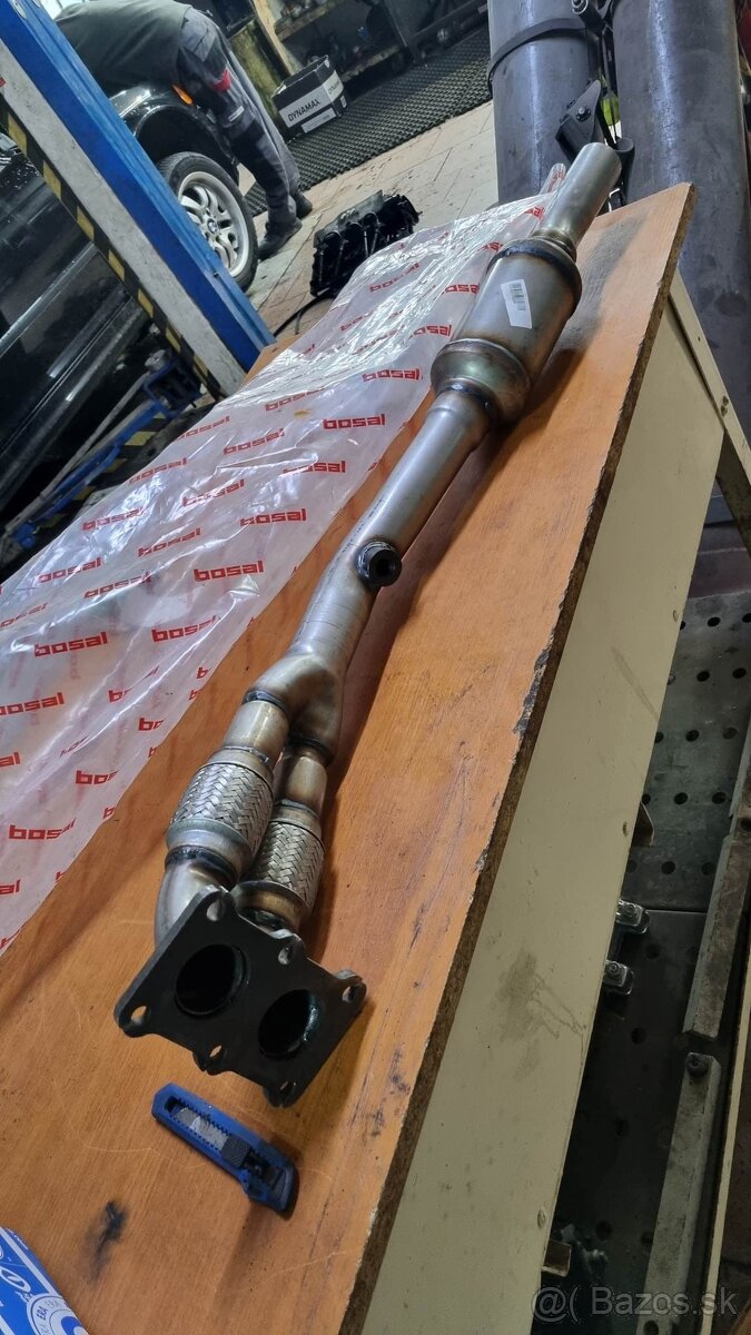 Čierny Golf 4 1.8 92kw benzín - 12