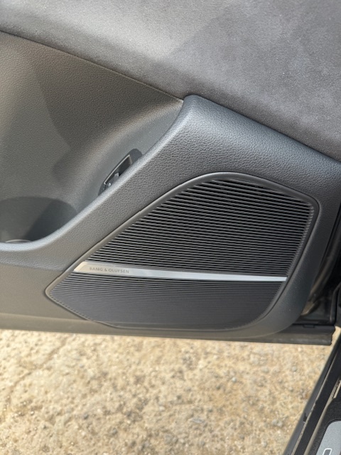 Audi Q7 45 TDI S line 2025 - 12