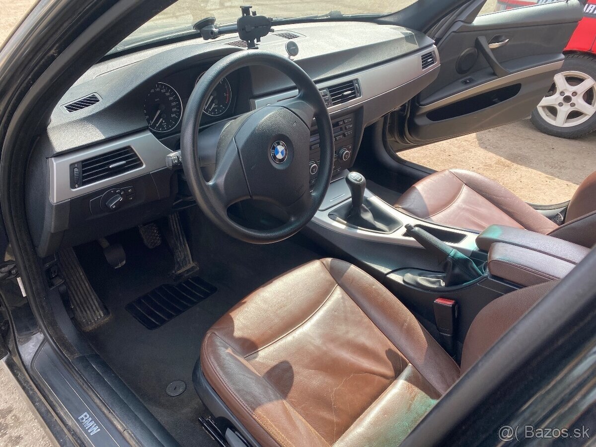 BMW e91 325d 3.0m57 278000km manuál - 12