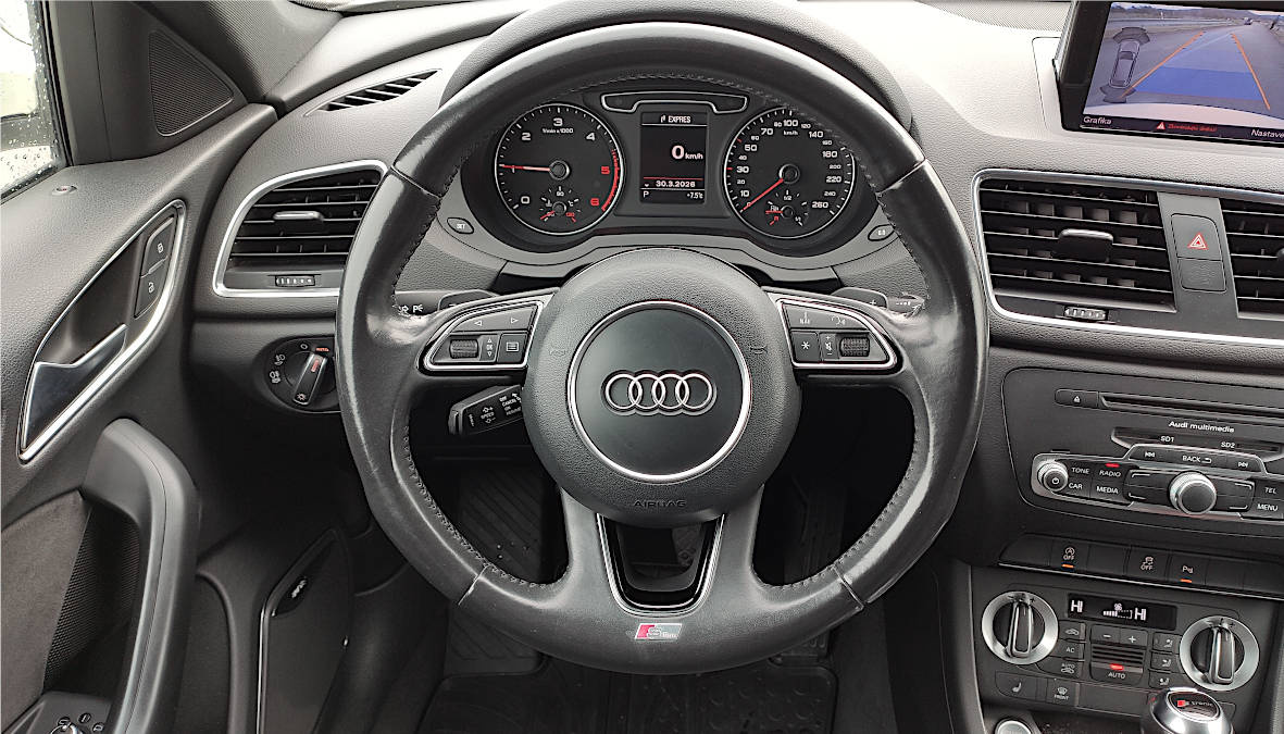 Audi Q3 2.0 TDI Quattro - 12