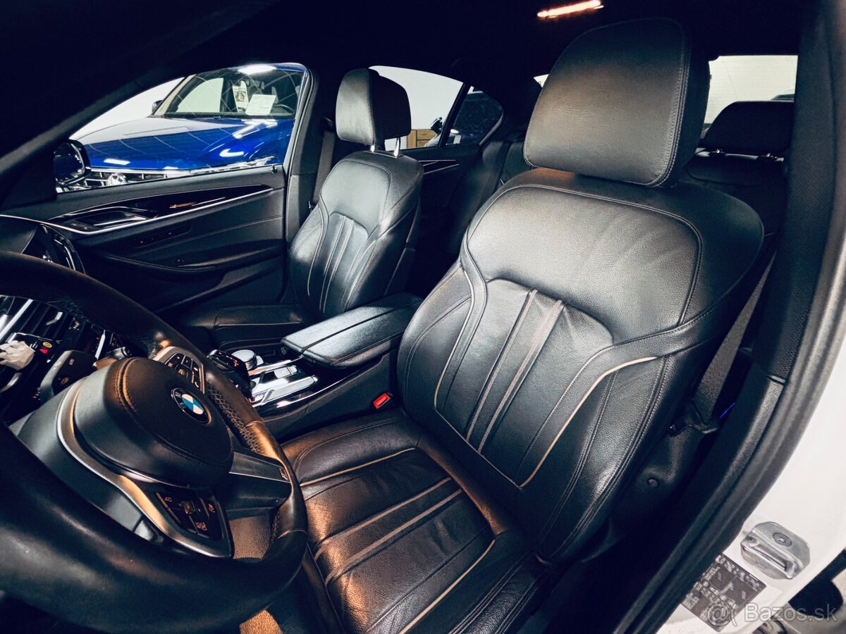 BMW 540i - 12