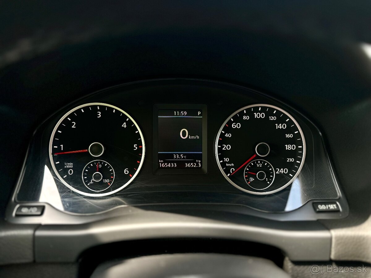 Volkswagen Tiguan 2.0 TDI 4x4 - 12