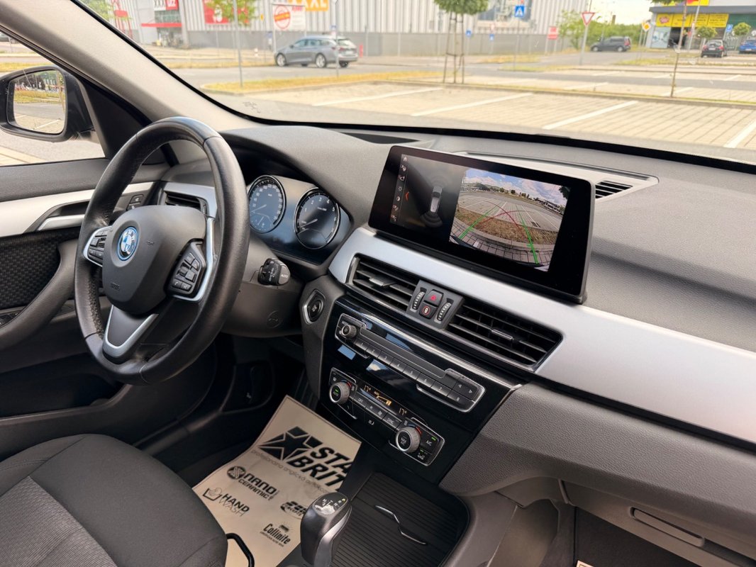 BMW X1 xDrive 25e Business Advantage A/T - 12