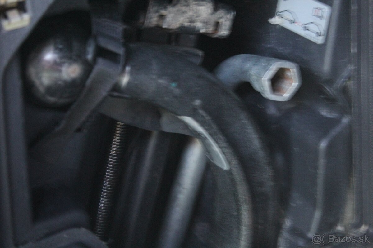 vw touran 1,9 tdi AT + ťažné - 12