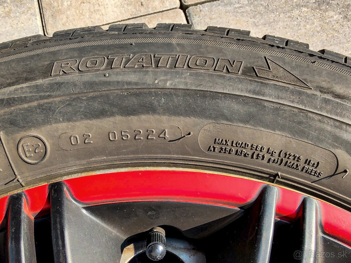 Sada 16" plechových diskov (s puklicami a pneu) - 12