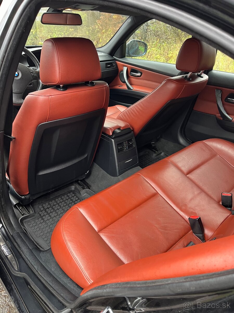 BMW E90 320d X-drive - 12