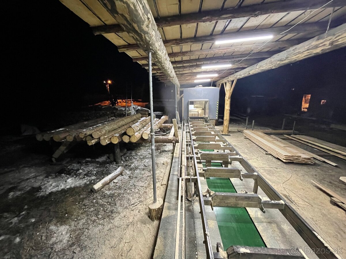 Dvojkotúčová Uhlová píla - 12