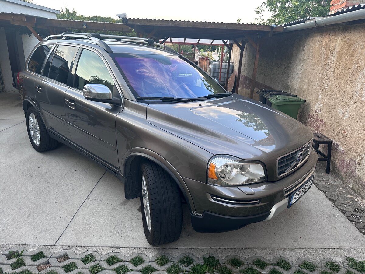 Volvo XC90 D5 - 12