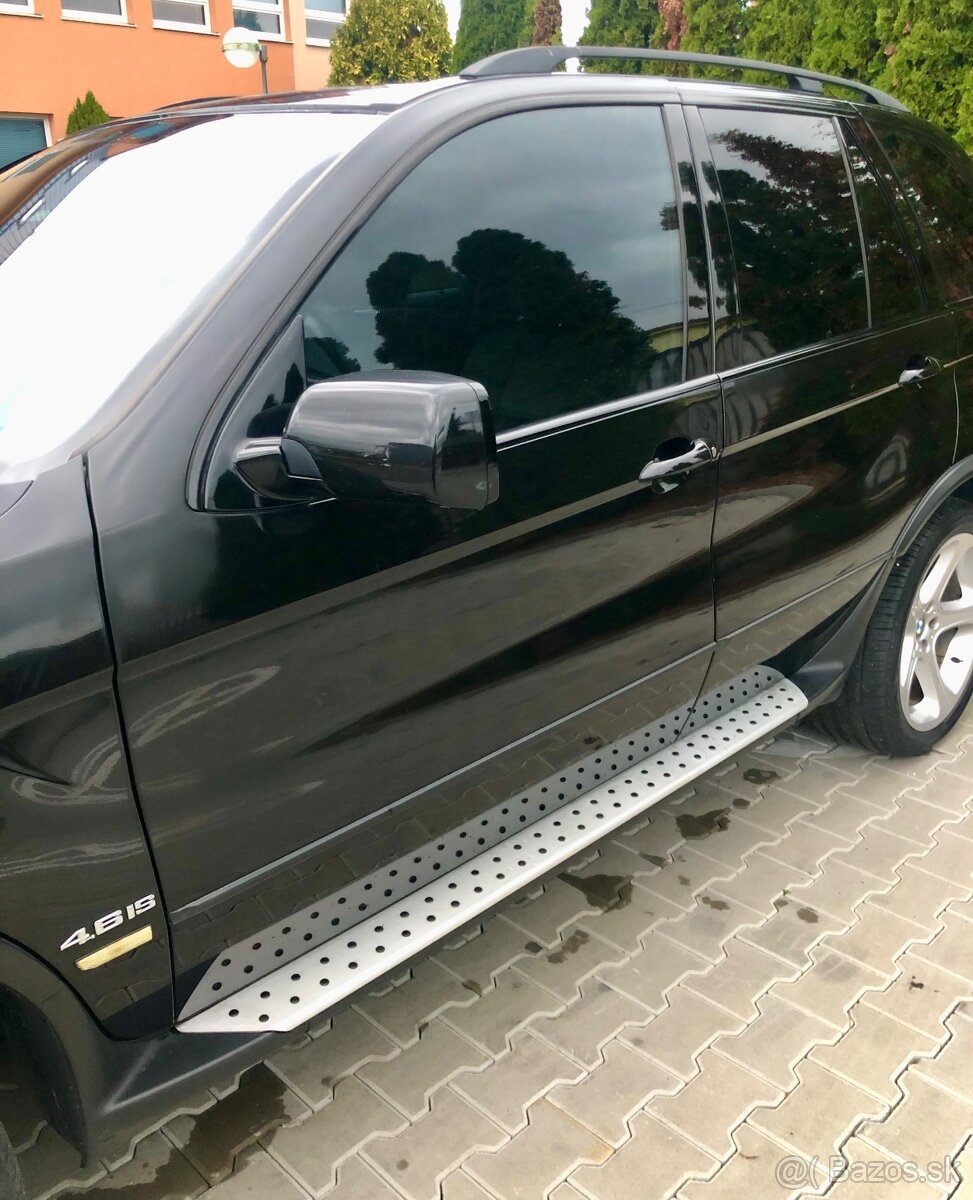 BMW X5 4.6 iS - 12