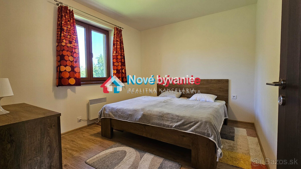 BUNGALOV S KRÁSNOU ZÁHRADOU 2880m2 - EXKLUZÍVNE NA PREDAJ - 12