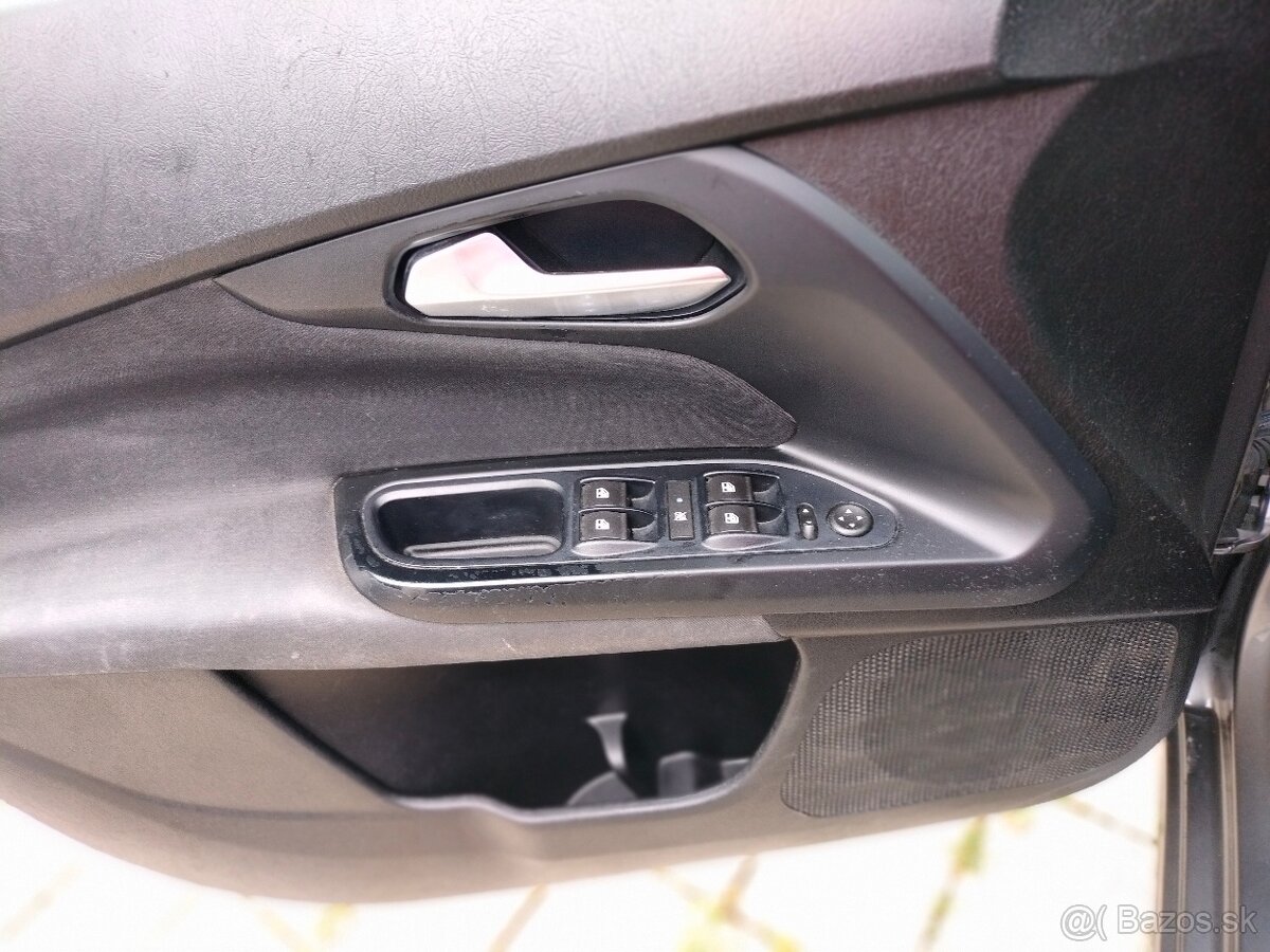 Fiat Tipo 1,6 TDI - 12