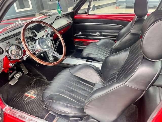 Ford Mustang Fastback 1967 - 12