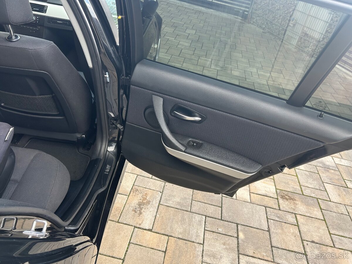 BMW 3 e91 facelift - 12