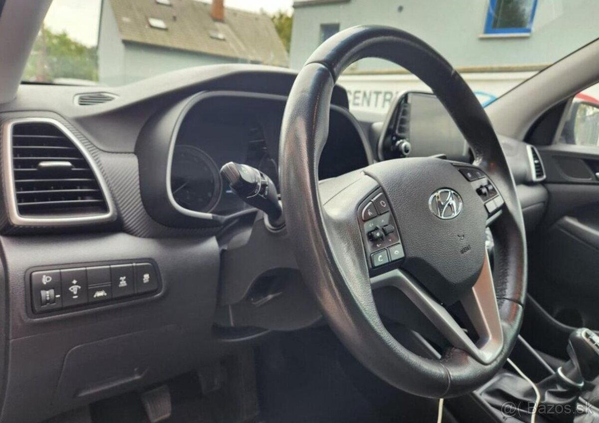 Hyundai Tucson 1.6-VÝBAVA ADVENTURE-4X4 - 12