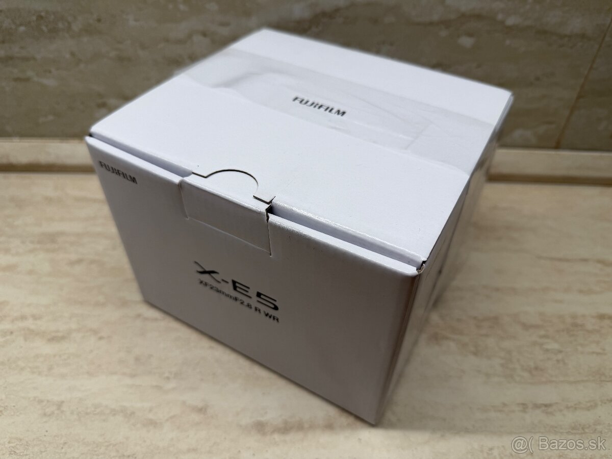 Fujifilm X-E5 + XF 23 mm WR strieborný, nový - 12