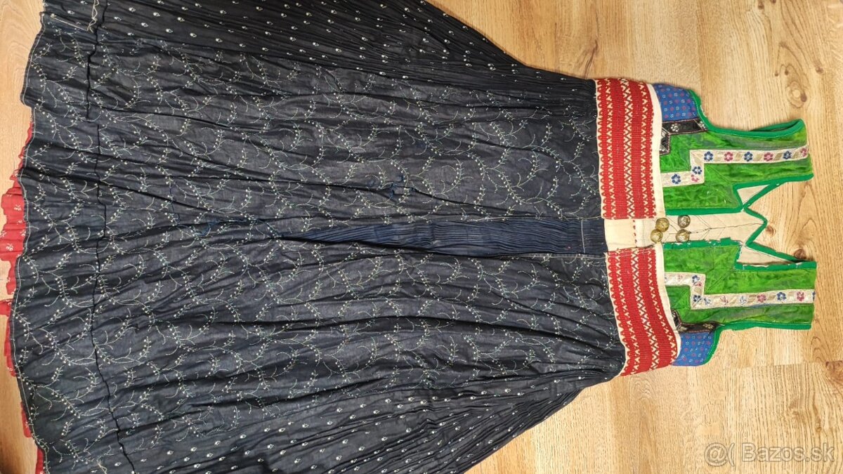 Staré Slovenské kroje 2. - 12