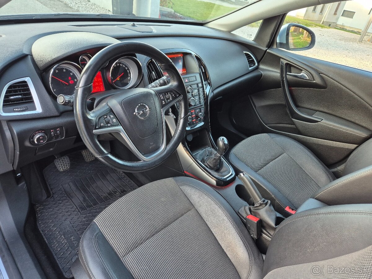Opel Astra J ST. 124.000km - 12