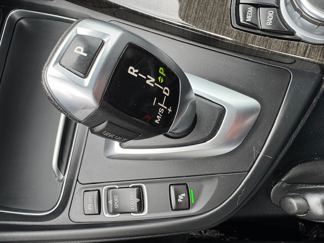 BMW Rad 3 330d xDrive A/T - 12