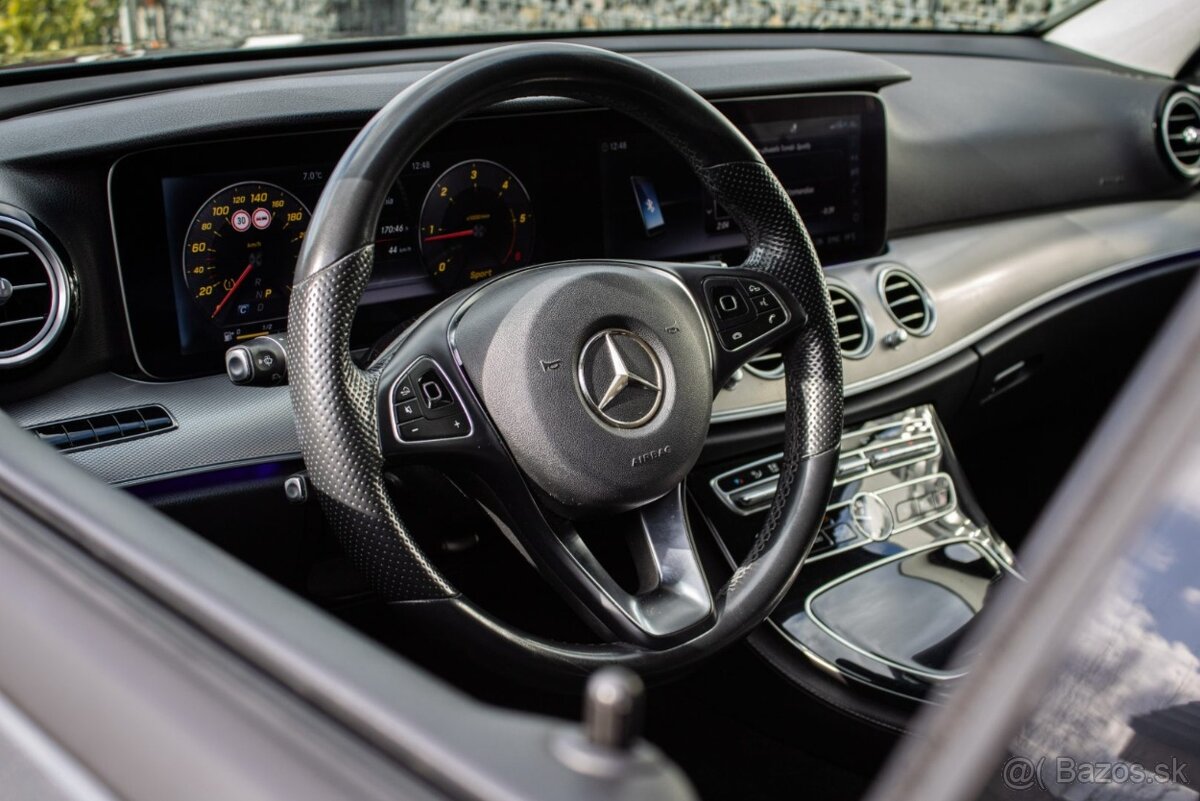 Mercedes-Benz E 220 d Sedan, 143kW, A9 - 12