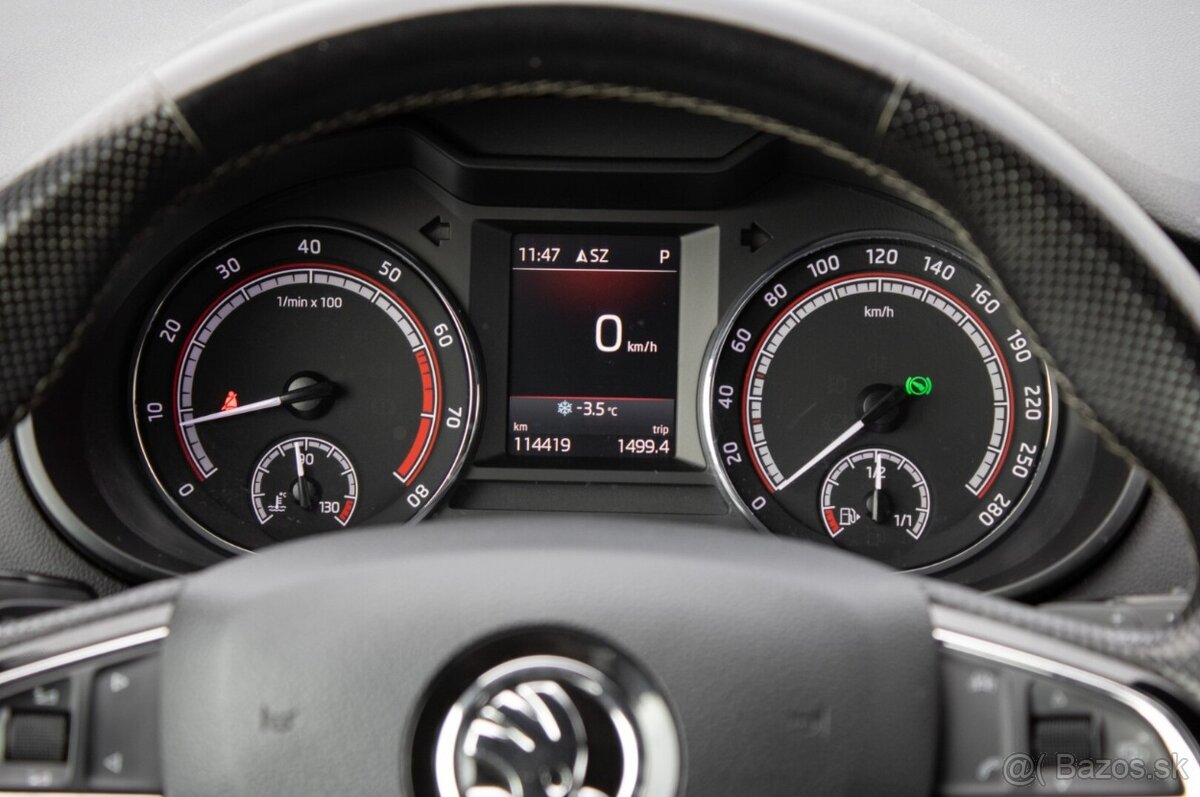 Škoda Octavia 2.0 TSI 245k RS - 12