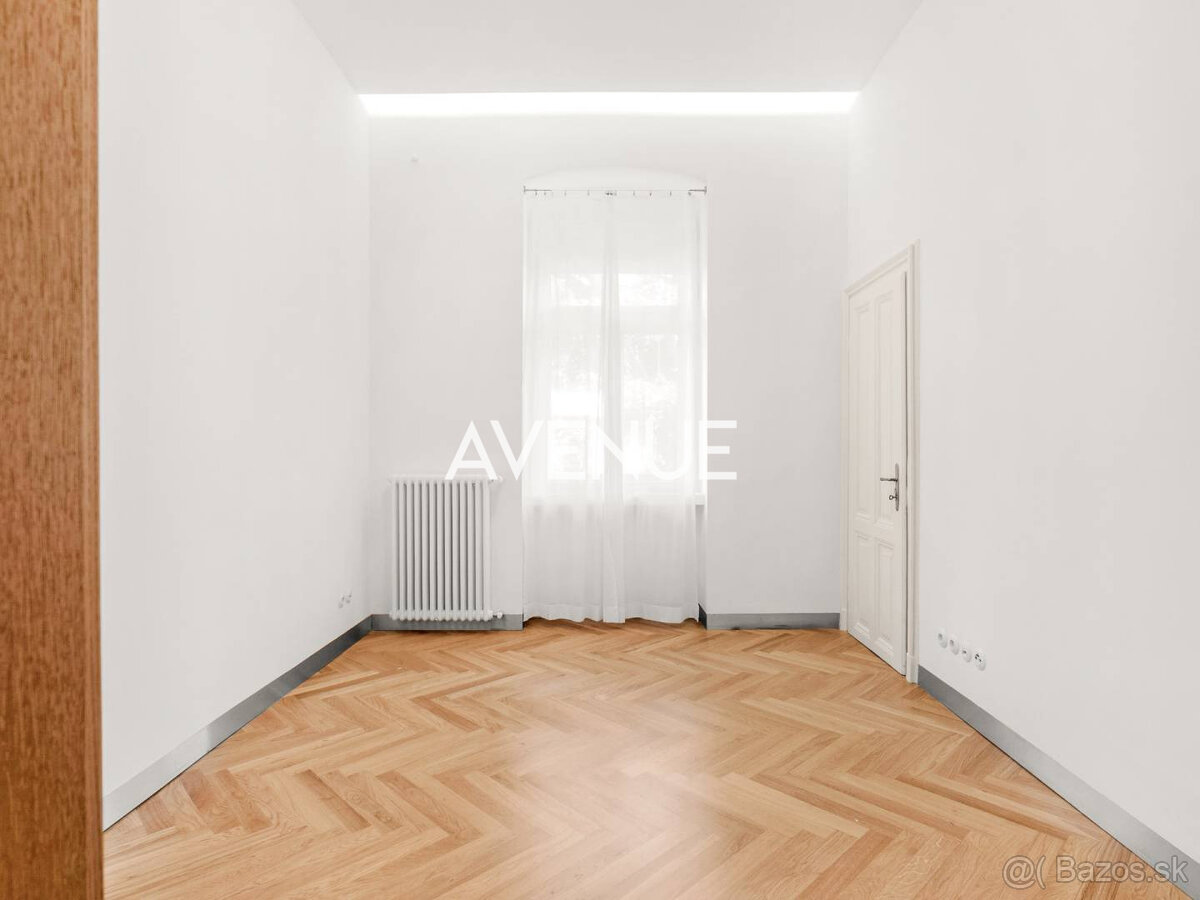 AVENUE I PRENAJOM Elegantný 5 izbový dom v Starom meste, Bra - 12