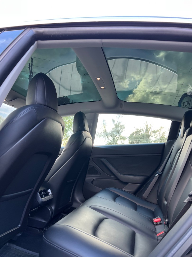 Tesla Model 3 Standard RANGE PLUS RWD - 12