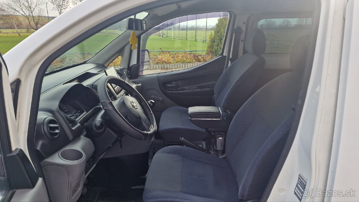 Nissan NV200 5 miestne 1,5Dci 66kw - 12