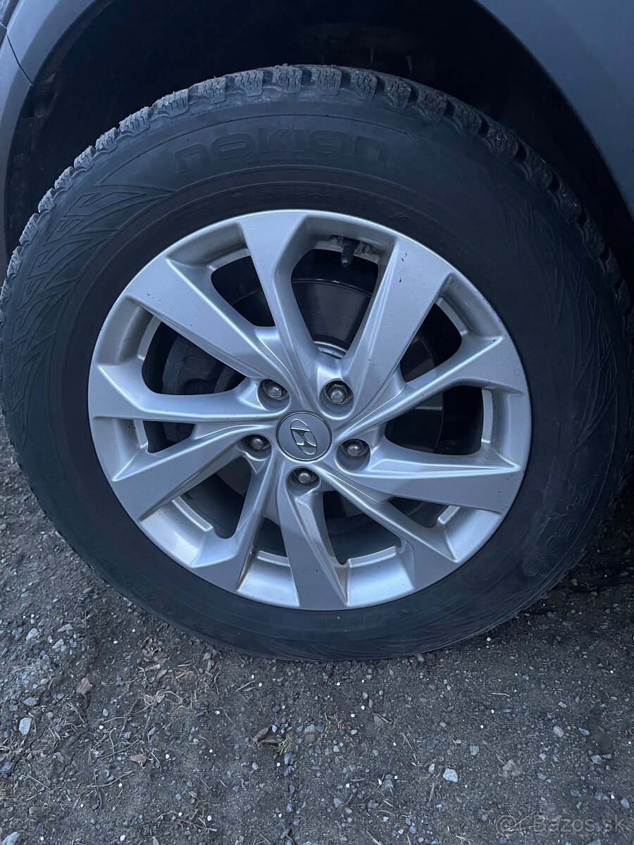 Hyundai Tucson 1.6 T-GDI - 12