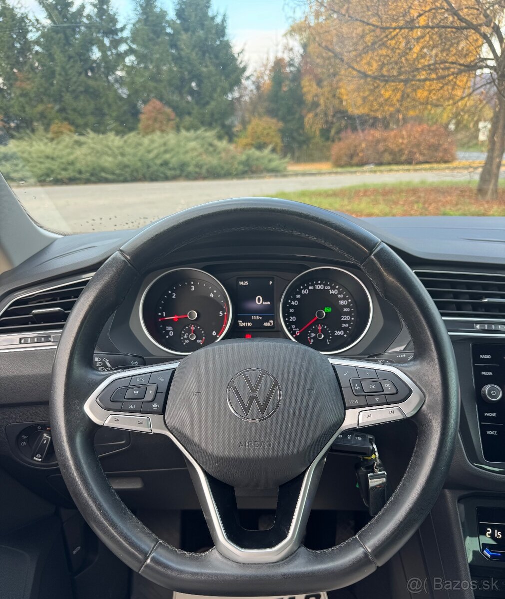 Volkswagen Tiguan 2.0 TDI EVO Life DSG 110kW A7 - 12