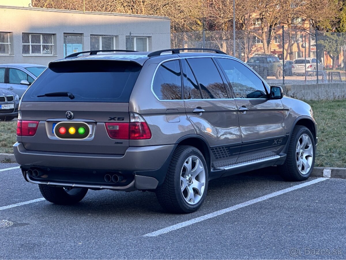 BMW X5 e53 zadné svetlá facelift - 12
