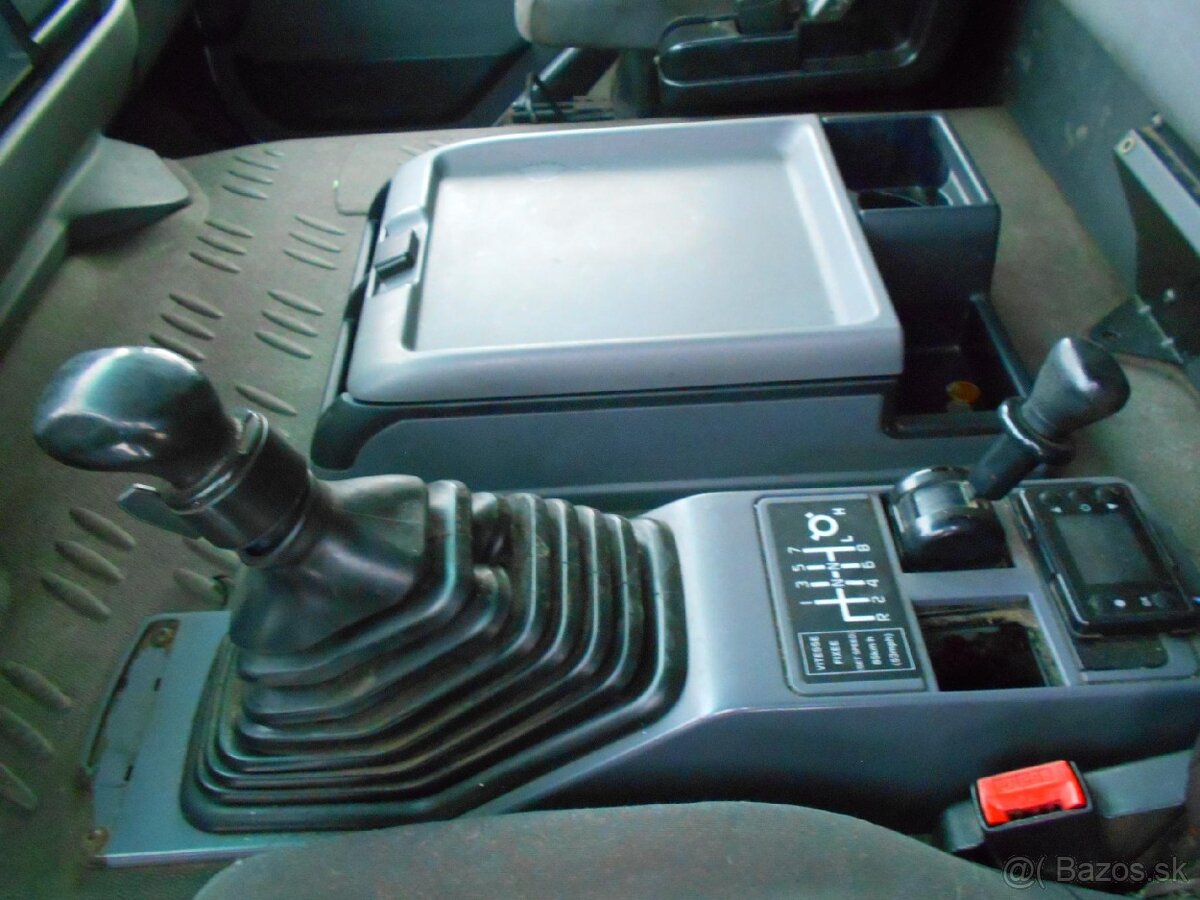 Renault Premium R420.19T 4x2 - 12