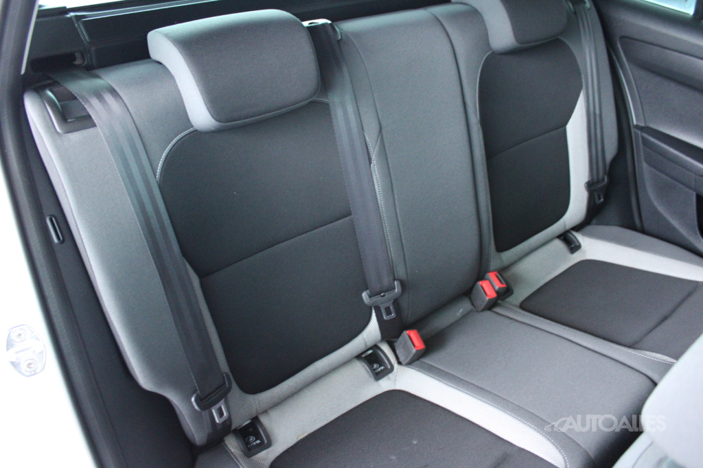 Škoda Fabia Combi 1,2 TSi 66 kW AMBITION - 12