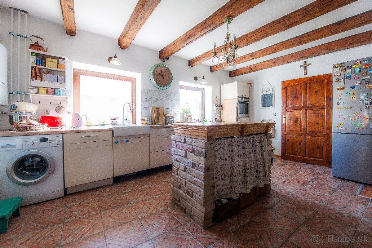 Dom pod storočnou hruškou - 12