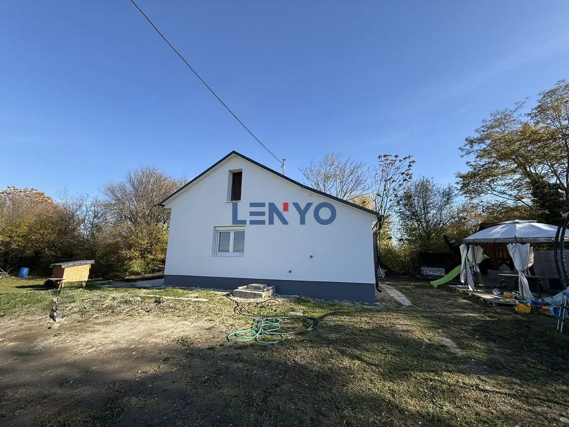 Na predaj Domček - Chatka plná pokoja na 800m² pozemku - 12