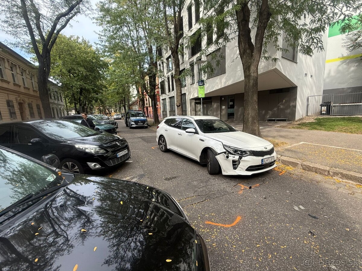 Kia Optima 2017 GT line - 12