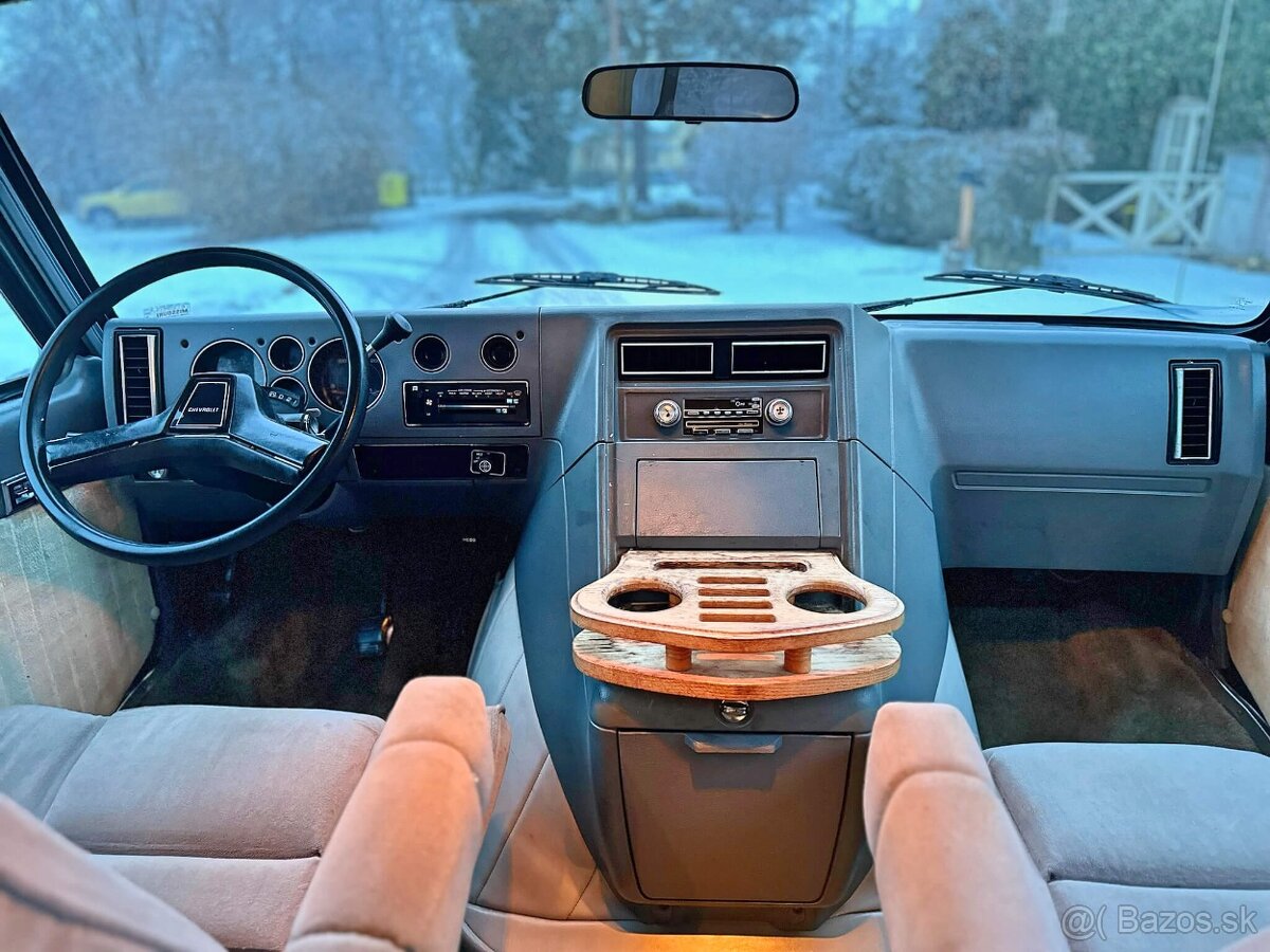 1987 Chevrolet G20 5.7 V8 | Winnebago 🇺🇸 - 12