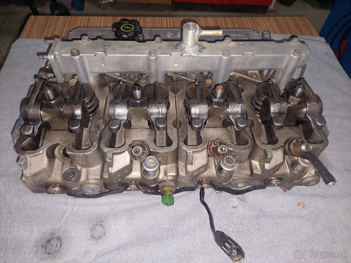 JEEP CHEROKEE XJ 2.5 TD hlava valcov motora - 12