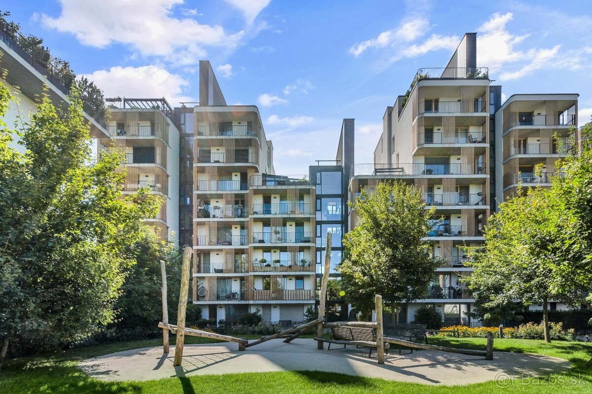 P R E D A J 2-izbový byt, NIDO - Tomášikova - 12