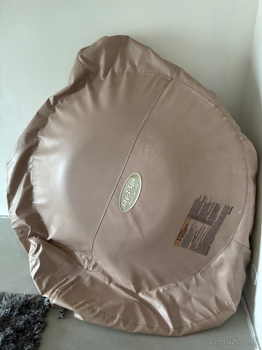 Nafukovacia virivka - 12