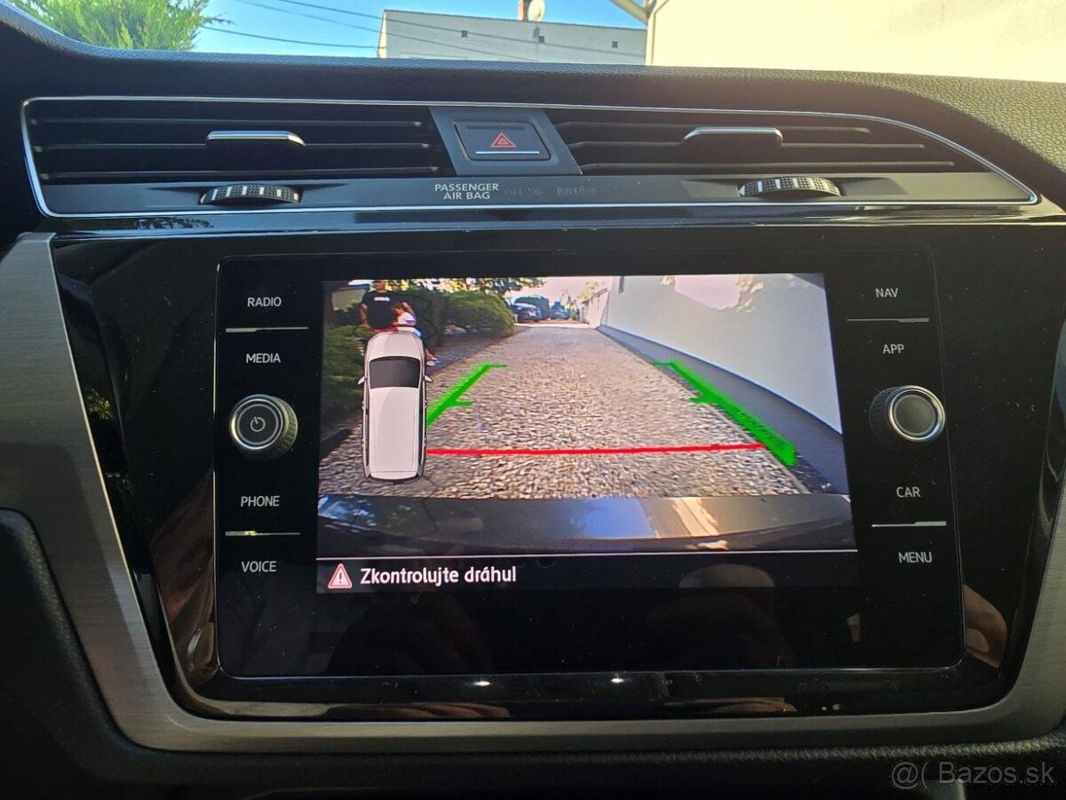 Volkswagen Touran 1.6 TDI SCR 115k Comfortline DSG, Mesačne: - 12