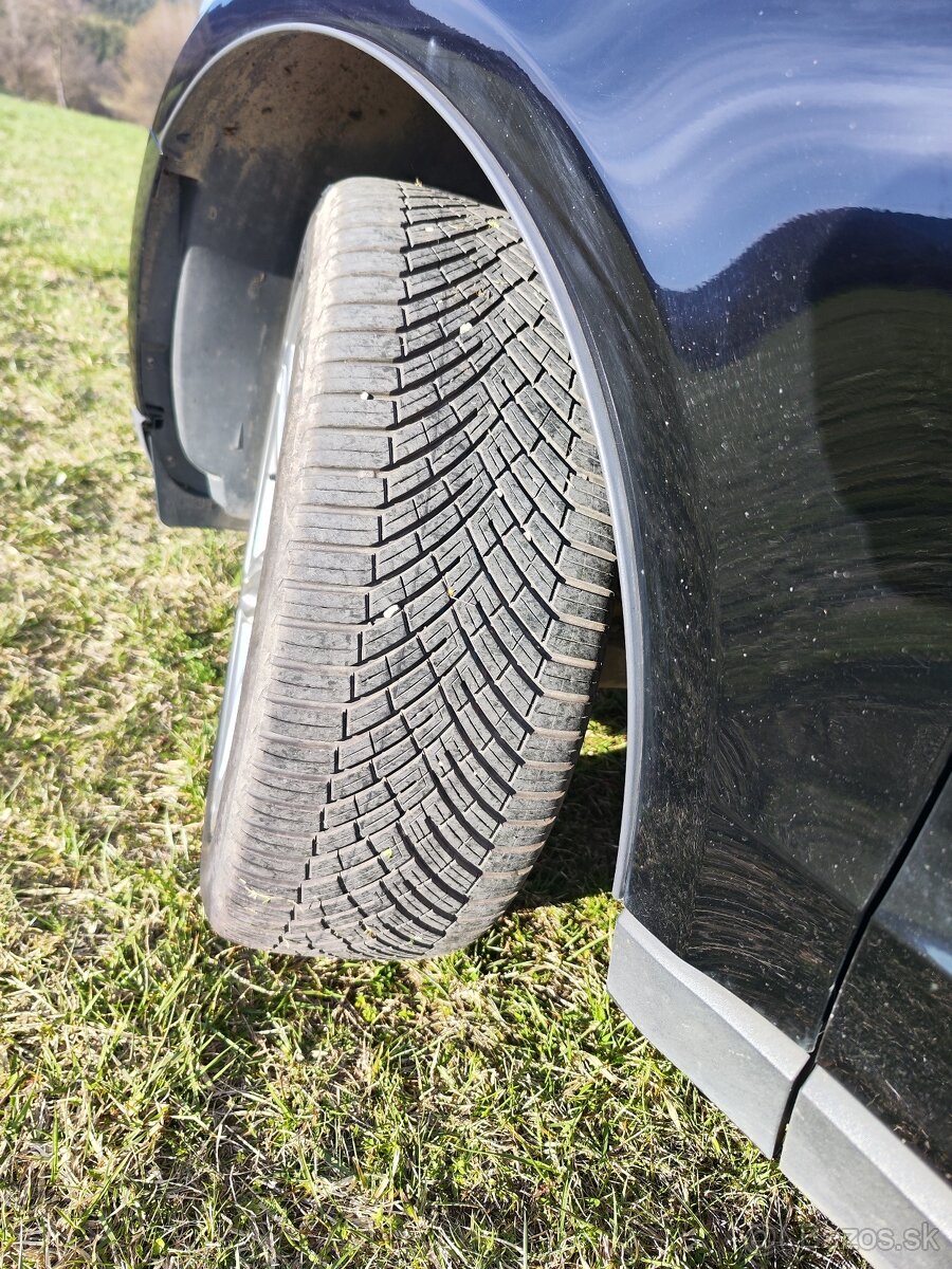 Audi Q5 Quattro 2.0tdi - 12