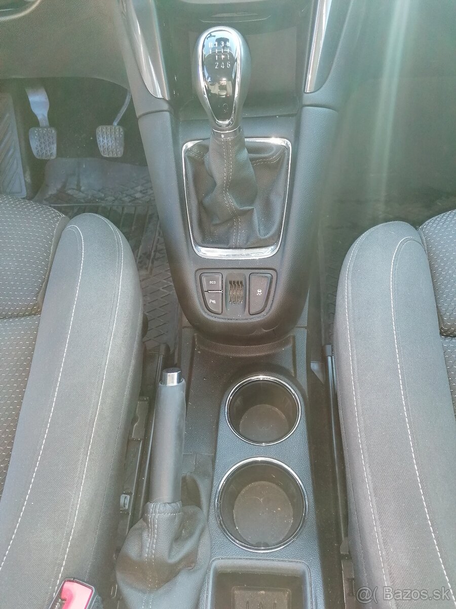 Opel Zafira 1.6 CDTI - 12