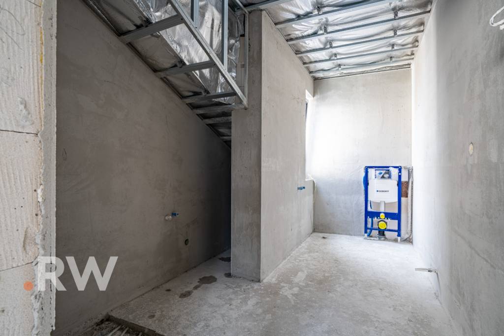 UPRAVENÁ CENA - B1 - 4 izb. RD - pozemok - Po záhradami - Dú - 12